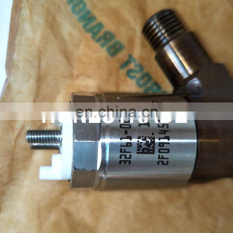 HIGH QUALITY Fuel injector 326-4700 for 320D excavator made in CHINA
