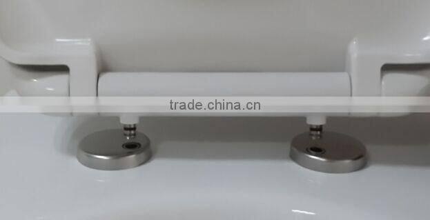 Soft Close Slim toilet seat with LED night light