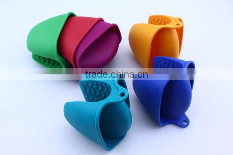 New design colorful good quality durable silicone heat resist cook gloves