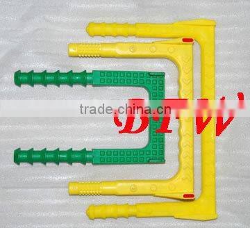 EN13101 Din19555 moulded plastic manhole step from China