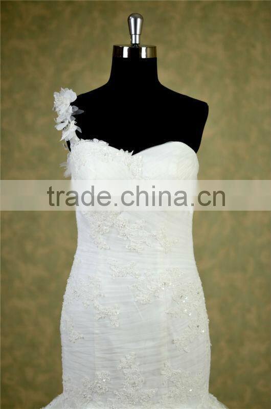 One-shoulder straps sweetheart necklinelace open back mermaid wedding dress