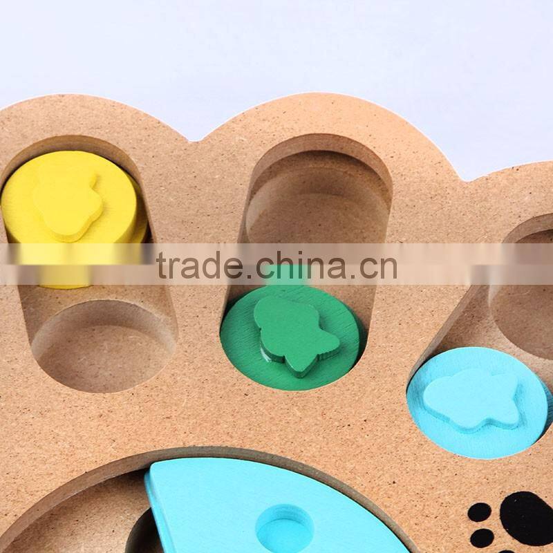Interactive toys for dogs and cats Food treated wooden pet feeder educational pet bone paw puzzle toys