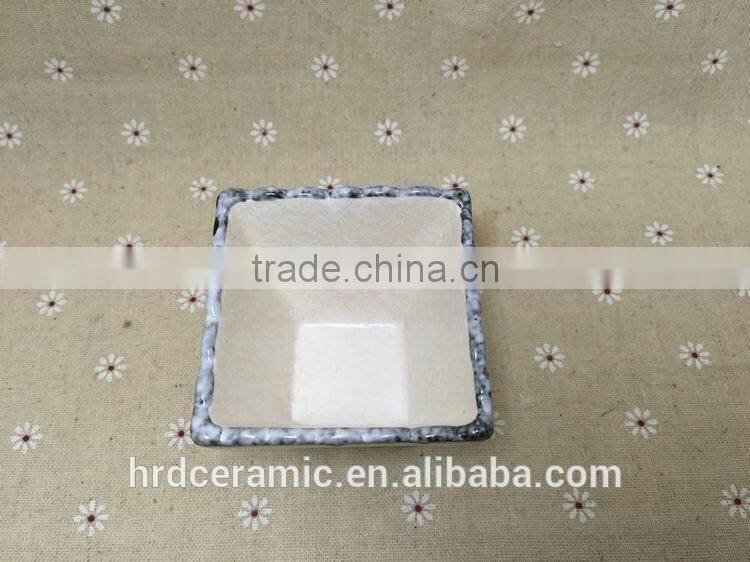 China Manufacturer stocked White Porcelain square ceramic dish