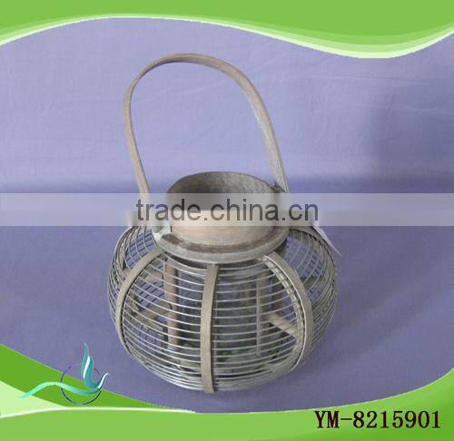Mini Spring Metal Lantern