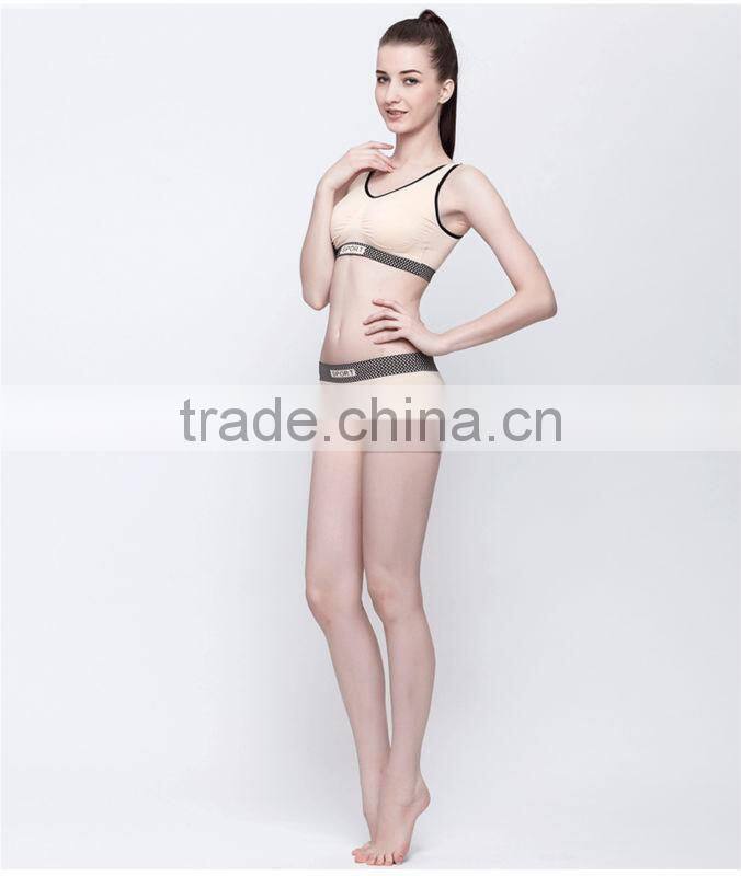 Factory Provide New Style Sex Seamless Girl Bra and Panty Set