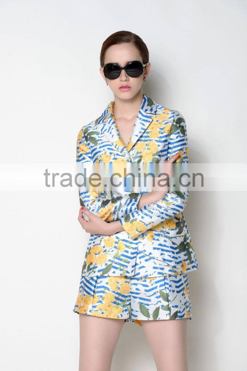ODM designed latest popular floral suits elegant women jacket 2016