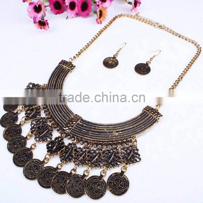 Latest American and European Fashion Exquisite Antique Coin Pendnat Necklaces Set