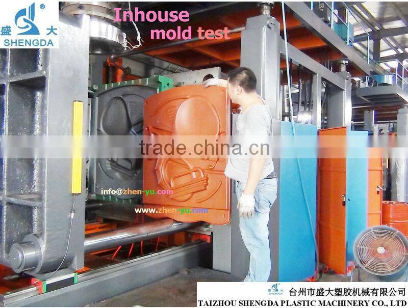 machine makes plastic playhouse