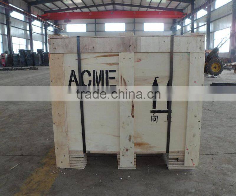 Wheat barely thresher machine with diesel engine drive