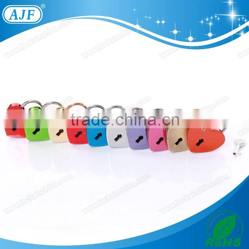 AJF TUV passed the most popular product of black color love heart shape lock,Liebesschloss,cadenas