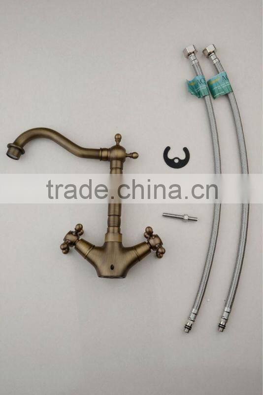 Antique Bathroom Mixer Tap For Hot And Cold Water QH1711A