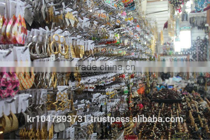 wholesale accessory market in Korea, Purchasing agency, Buying agent, fashion accessory, Korea necklace, seoul market, korea mar