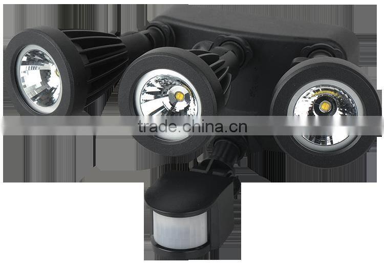 Triple Heads 36W 2700-6500K Die-cast Aluminum 220 volt motion sensor light