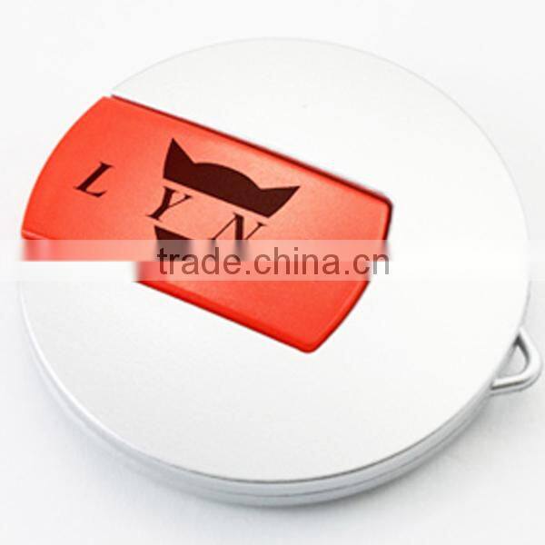 UFO flipped 2GB usb drive