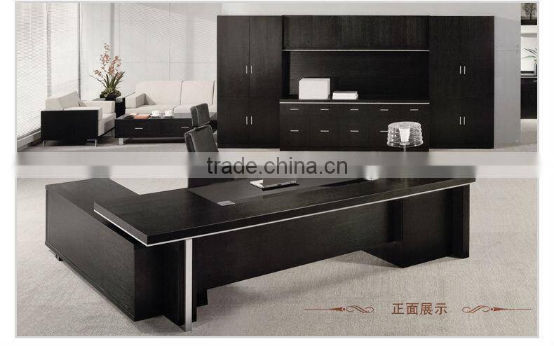 Exquisite wooden executive office table working table