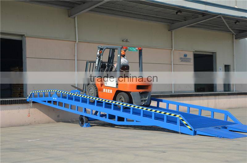 6-15 ton Warehouse Loading Ramp Mobile Container Yard Ramp
