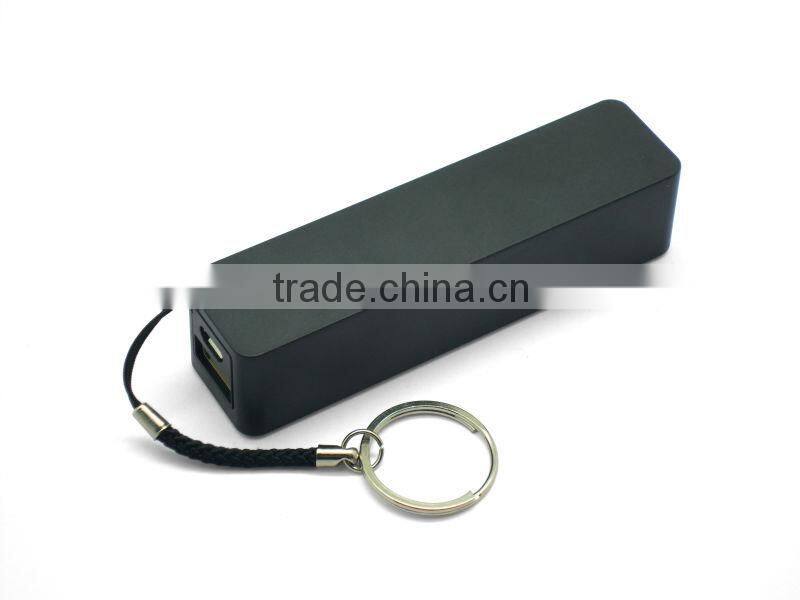 The cheapest universal 2600mah capacity portable power bank for smartphone