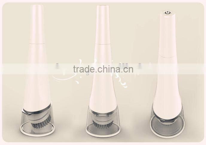 Fashionable Design OEM Factory Face Massage Brush 360 Degree Rotation
