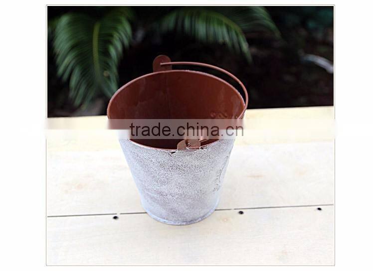 guangxi factory hot sale living room decoration metal galvanized embossed flower vase with handle