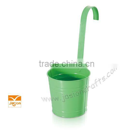 Beautiful pet food bowl for animal