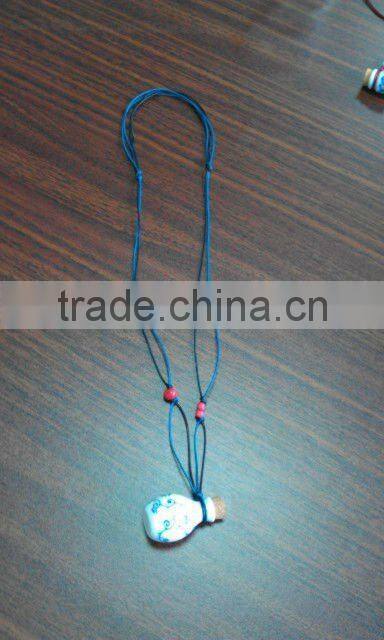 Keepsake urns for ashes