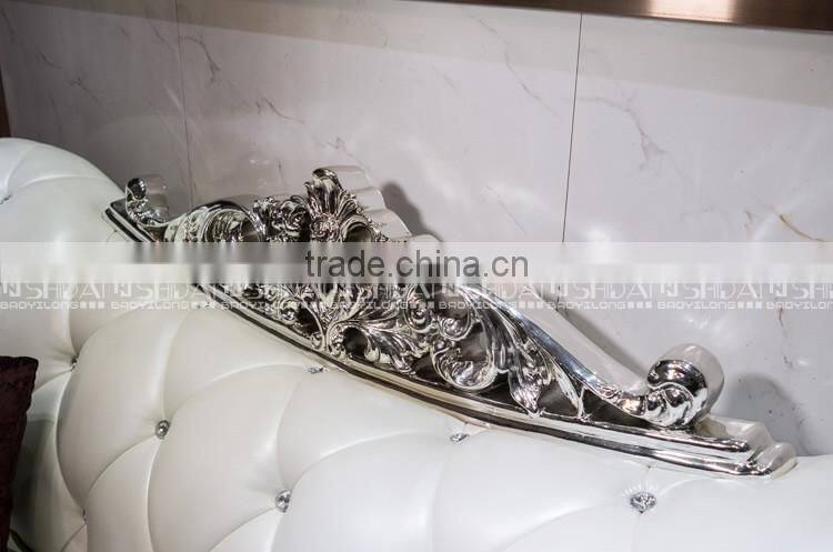 New Classic Top Grain Leather Luxury Wedding Sofa Set Tufted Rolled Arm Curved Back