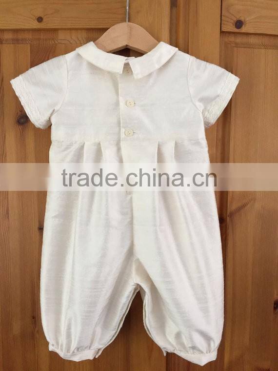 Wholesale spanish baby clothes clothing of plain white baby rompers for boys