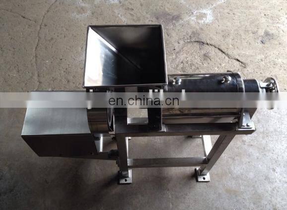 Mona factory Commercial carrot juicer machine Fruit and Vegetable press juicer