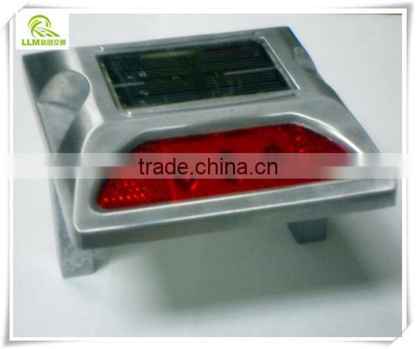 Original design double shanks waterproof aluminum solar LED road reflector stud