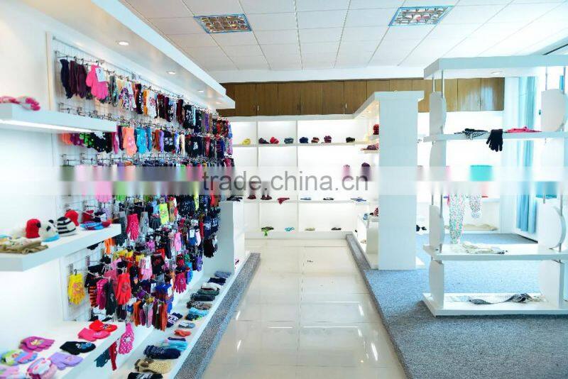 fashion knitted gloves
