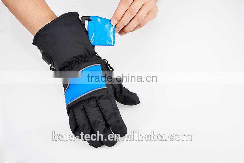 battery waterproof heated winter hunting shooting gloves