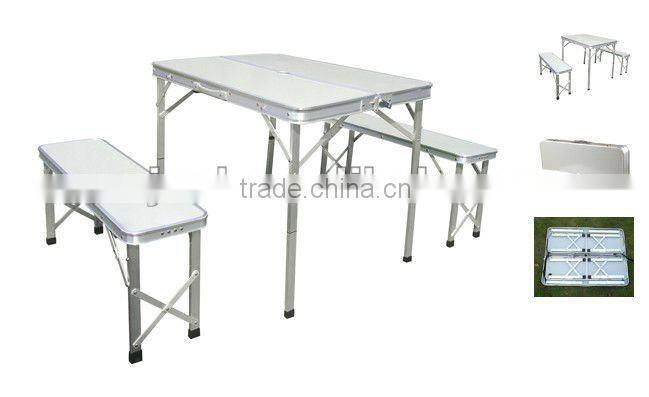Outdoor folding picnic table(with two bench )