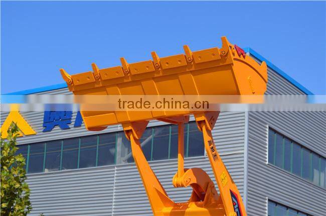 Articulated Small Garden Tractor With Loader