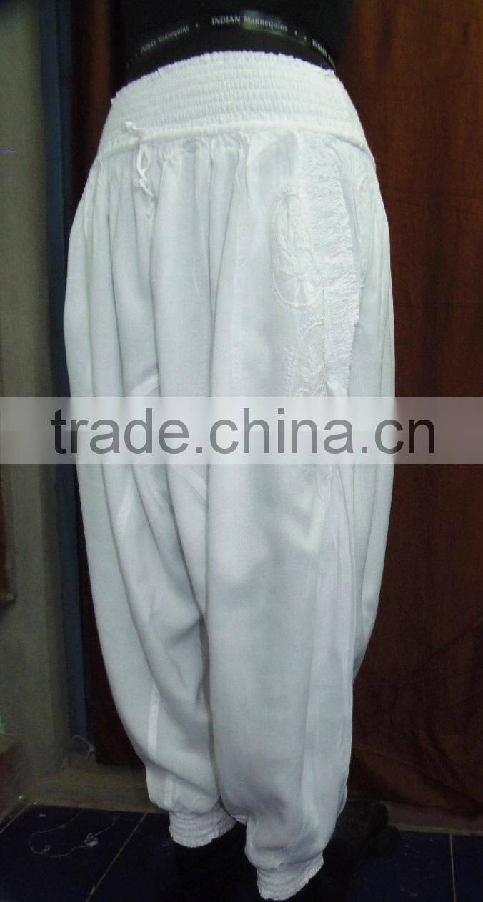 Exclusive New Fashion Women's Chiken Cotton Trouser with Two Pockets