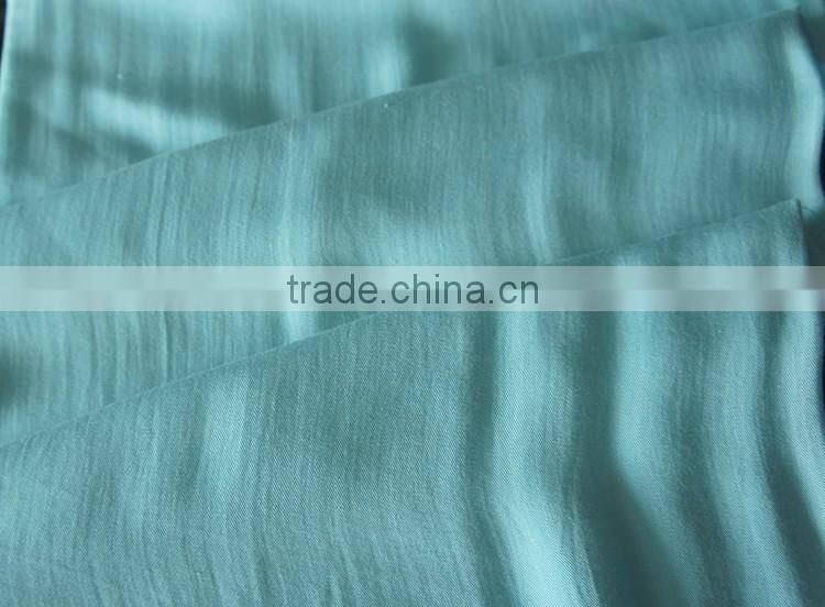 100%rayon 60s*60s dyed light fabric material for making fashion dresses cloth
