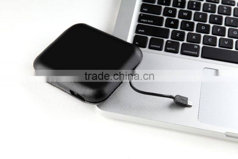 Promotional Pokemon Games 10000mAh Power Bank Charger Pokeball Games Figure Box Cheap Pokemon Go Power Bank