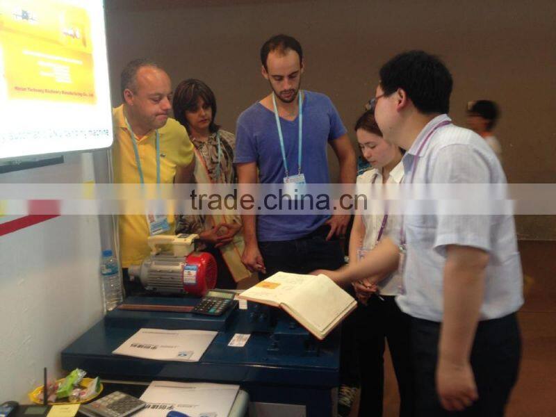 Coiled wire steel bar straightening machine