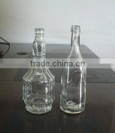 custom design liquor glass bottles, wine glass bottles