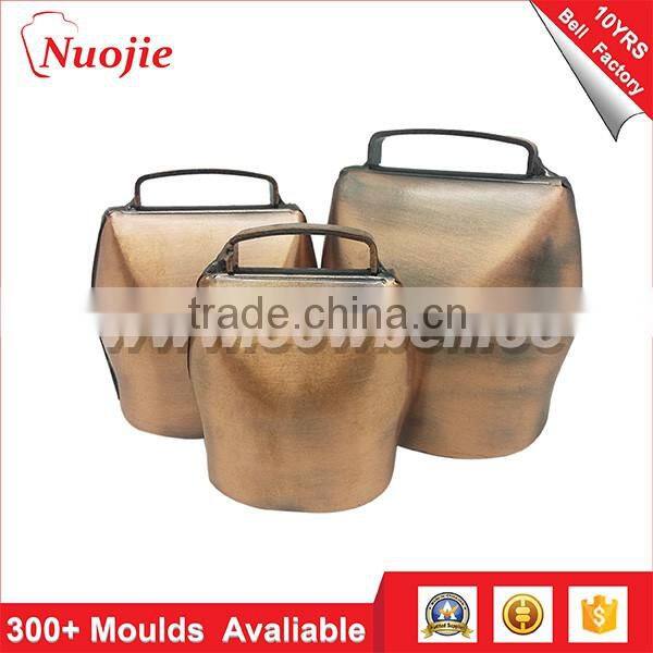 Wholesale 2.6" plated or painted color cow bell with cow print for cow and sheep