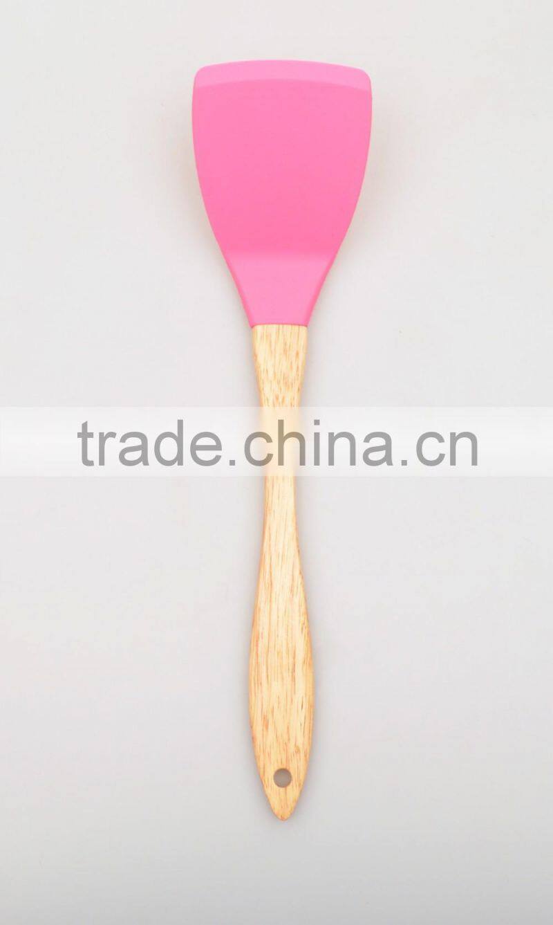 beautiful in desigh LFGB testing silicon kitchenware with ruber wooden handle