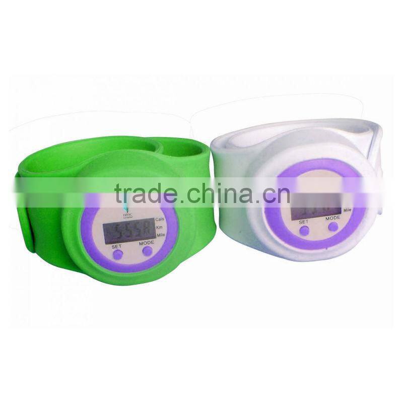 cheap promotional gift multifunction silicone bracelet best wrist pedometer