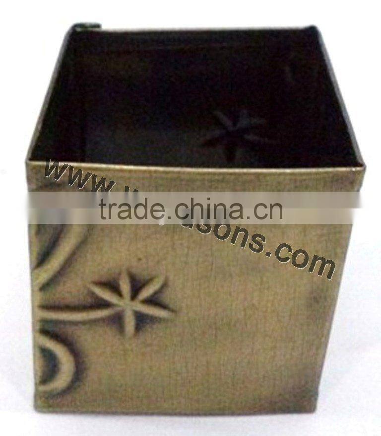 Aluminum napkin ring