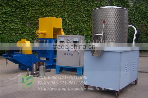 Animal feed mixer