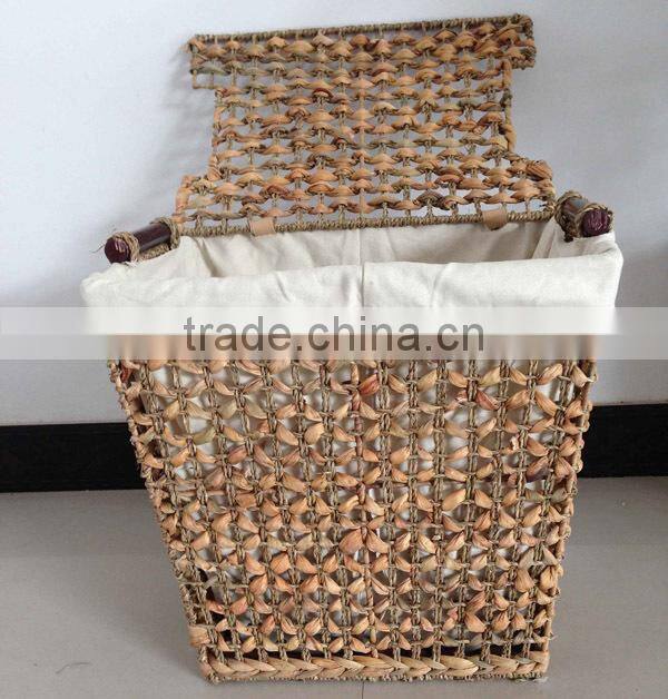 2016 wholesale water hyacinth storage basket with handle for Christmas