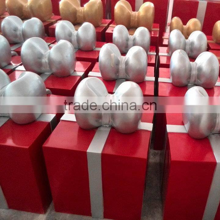 Outdoor fiberglass Christmas gift box decoration