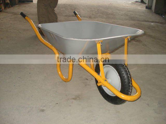 lowest price wheelbarrow hotting in Qingdao used to gardenning and so on