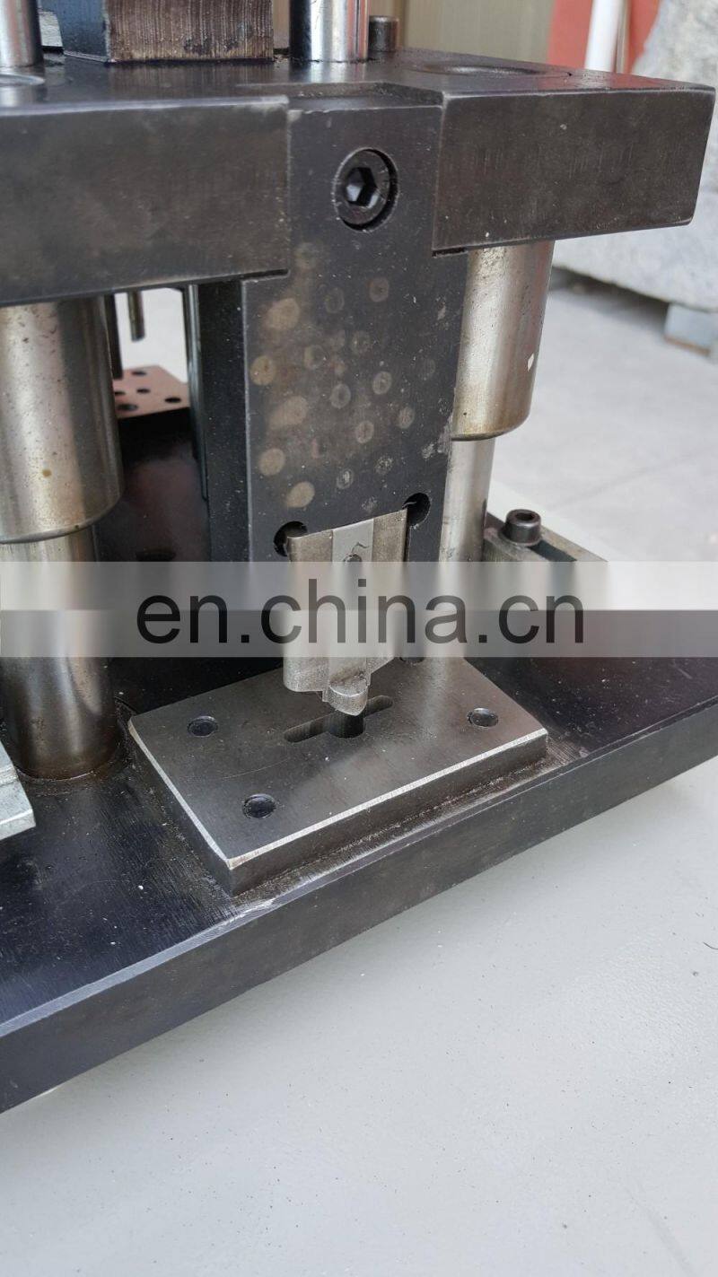 Hot sale in india pneumatic punching machine for aluminum window and door