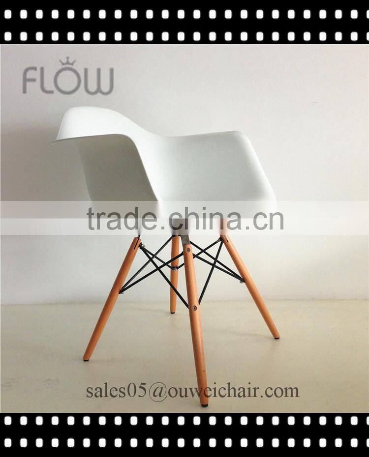 high quality classic colored dining plastic chair