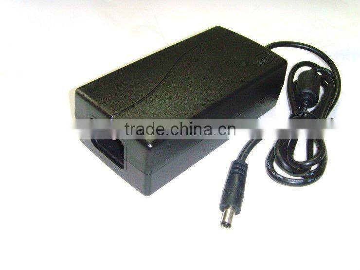 ac dc power adapter 100-240v to 12v 5A