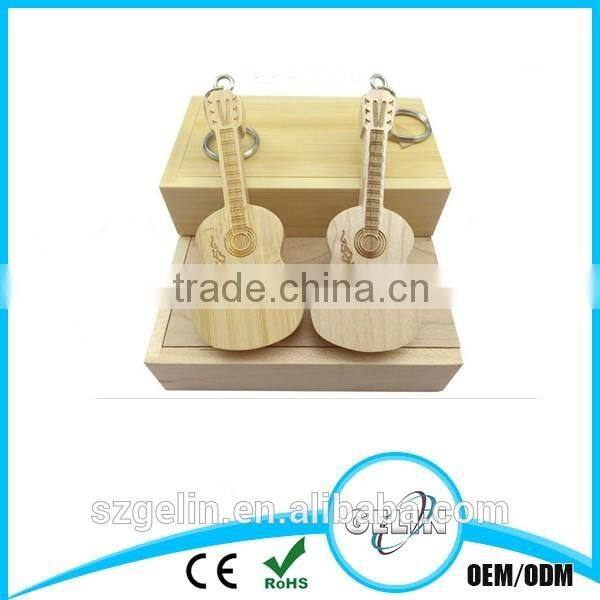 Guitar shape wooden and bamboo material usb many packaging avalibale